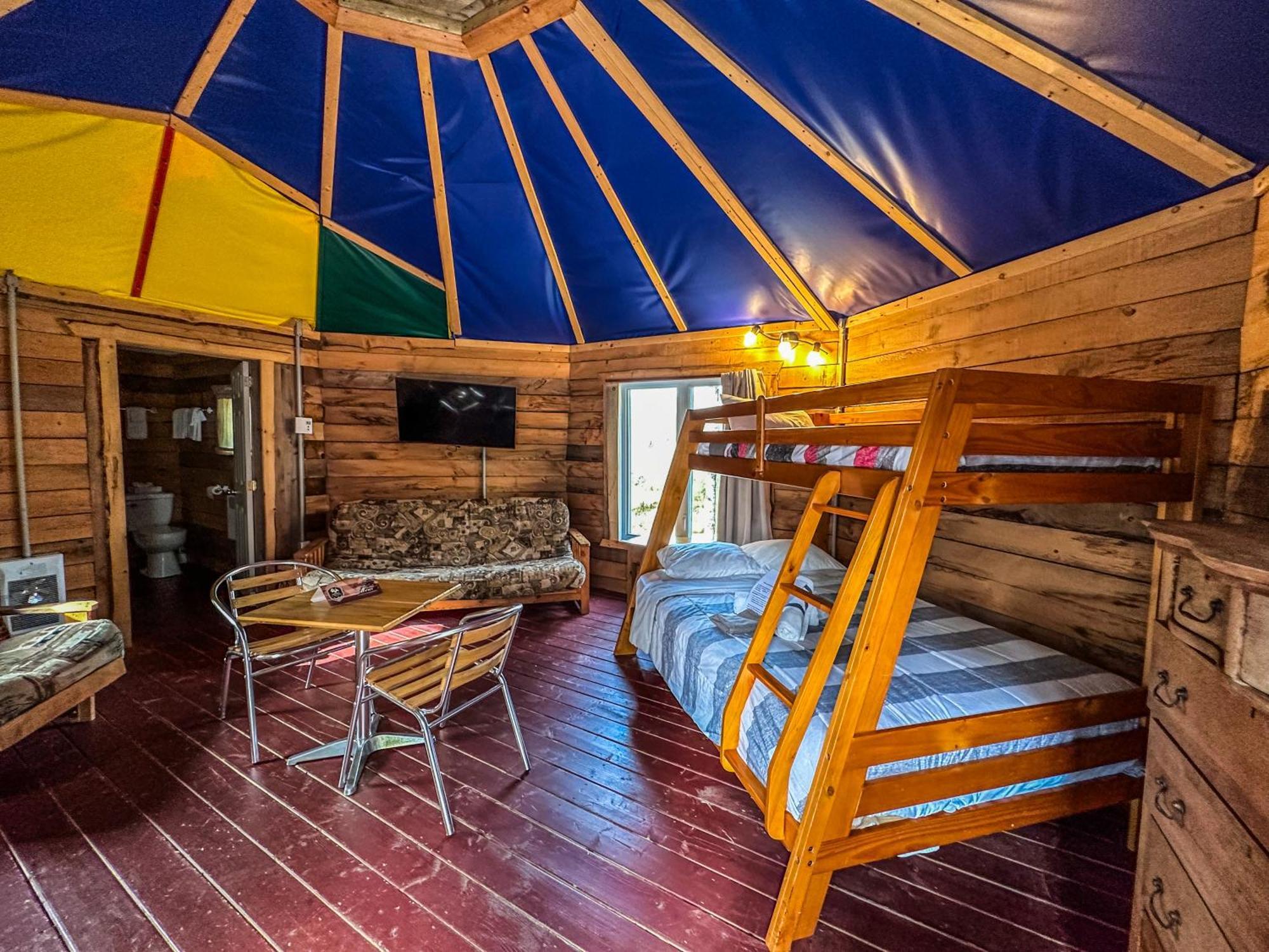 Auberge Du Vieux Moulin Sainte-Emelie Экстерьер фото
