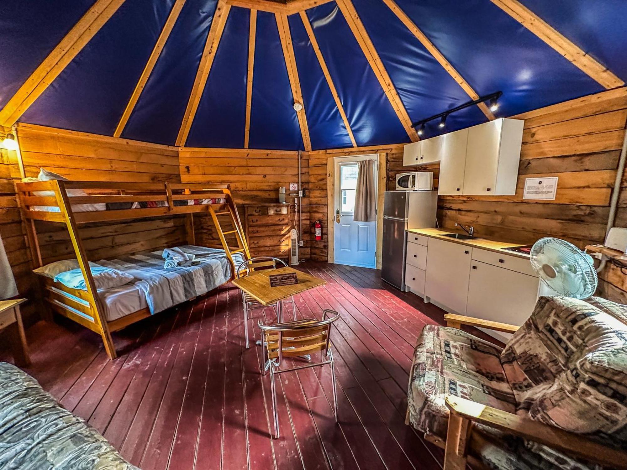 Auberge Du Vieux Moulin Sainte-Emelie Экстерьер фото